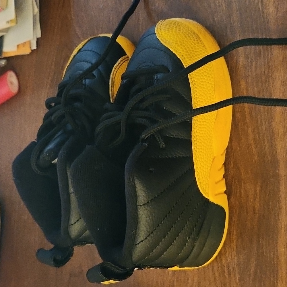 Toddlers Jordan's size 8